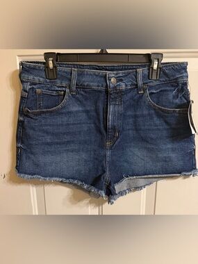 GUESS Dark Blue Denim Shorts with Red Accent